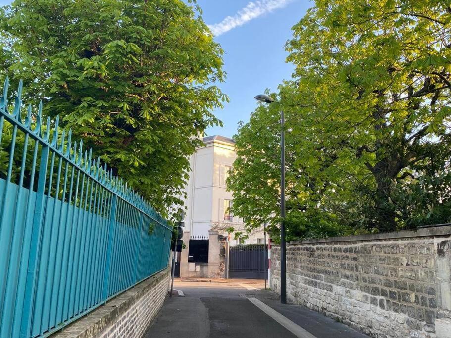Cosy Studio A 20 Min Del Arco Del Triunfo En Rer Maisons-Laffitte Dış mekan fotoğraf